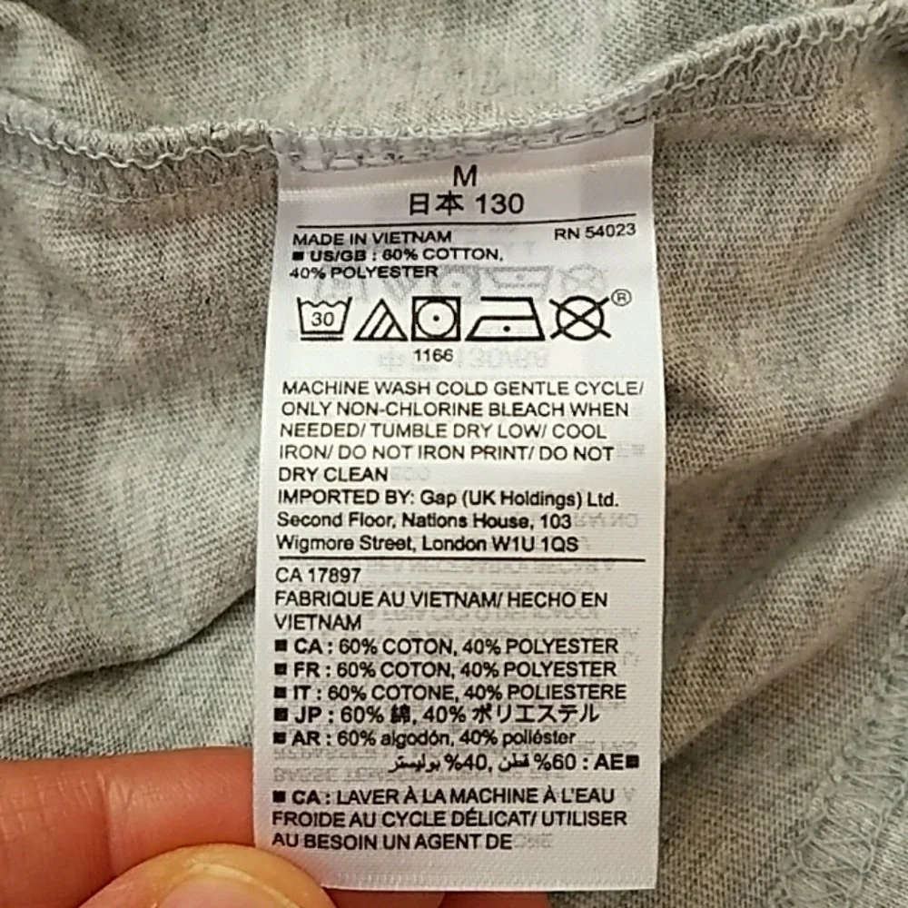 Gap Kids Boys Gray T Shirt  size M!